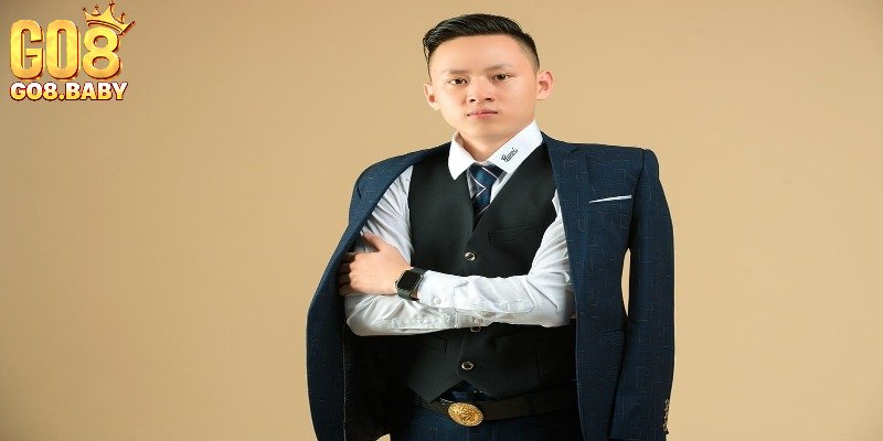 Những thành tựu ấn tượng của Nguyễn Thành Long